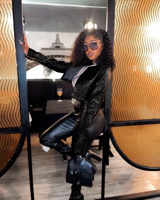 @jazba_jaysee_  looking good in our ELLA CROP JACKET 😍