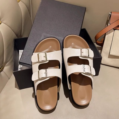 Buckle Plain Sandals